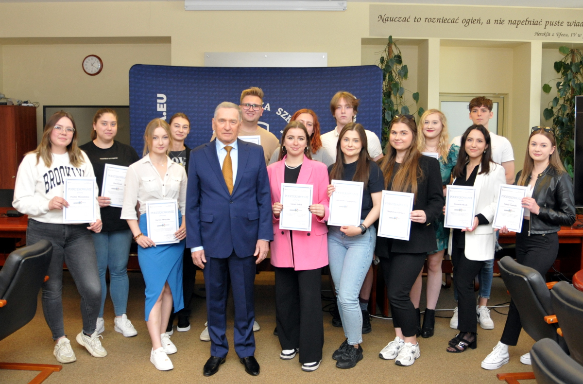 Podziękowania dla studentów WSPiA